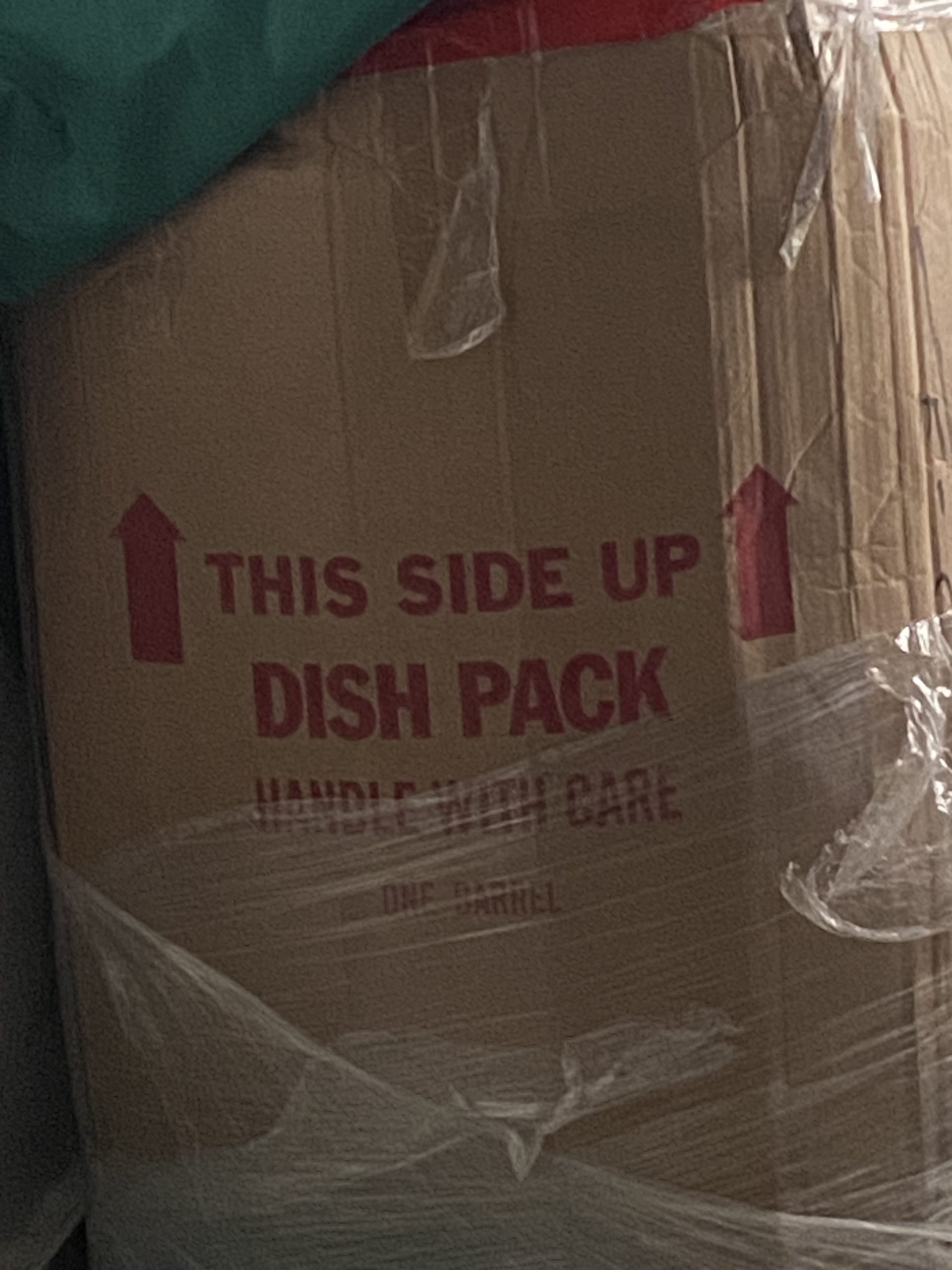 una paca de 1009 pieza en República Dominicana