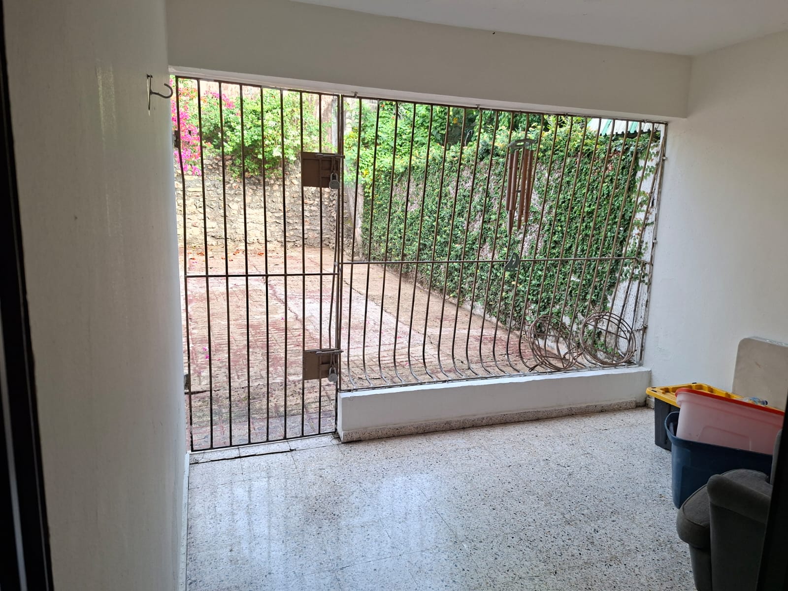 Casa en Venta en Arroyo Manzano Residencial Puerta de Hierro en República Dominicana